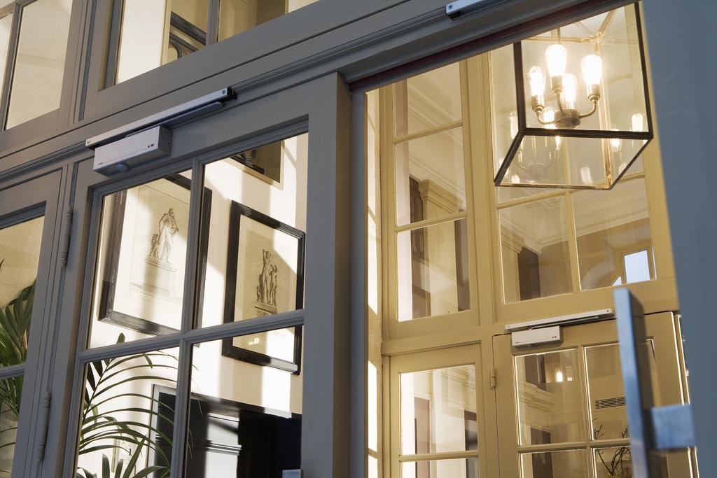 Pavillon Faubourg Saint-germain & Hotel 5*