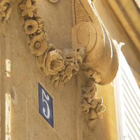 Hotel Pavillon Faubourg Saint-germain & Parigi